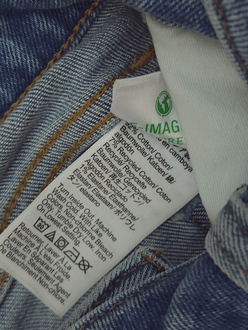 J. Crew Women's High-Rise Light Wash Blue Jeans - Picture 8 of 8